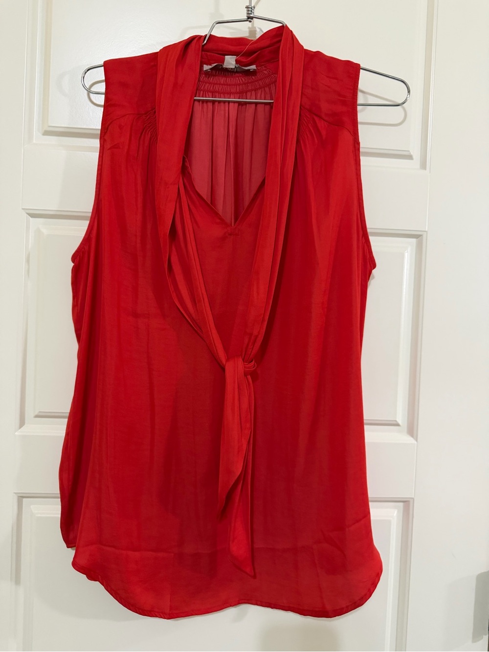 LOFT Red Sleeveless Tie-Neck Camisole